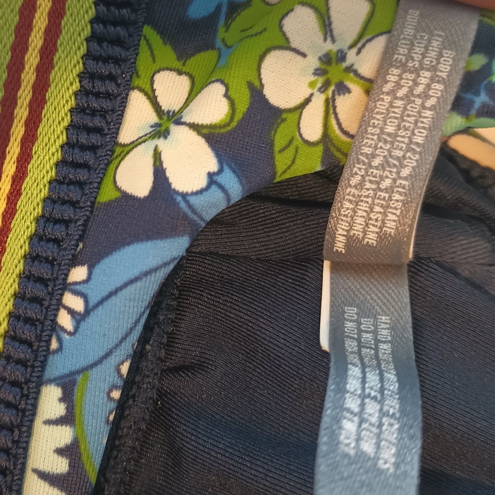 3/$25 Aerie Scoop Neck Floral Bikini Top Size XS - Picture 2 of 7